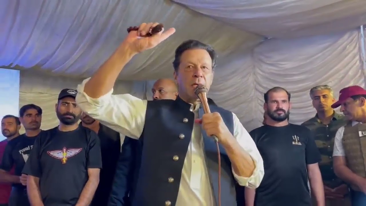Prime Minister Imran Khan Historic Addressing to Workers in Zaman Park