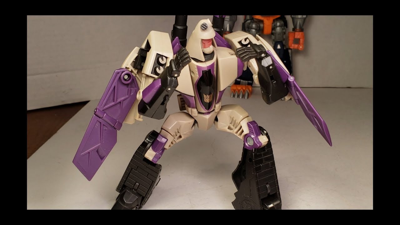 Transformers Animated Voyager Class BLITZWING [Cdog Cdog Review]