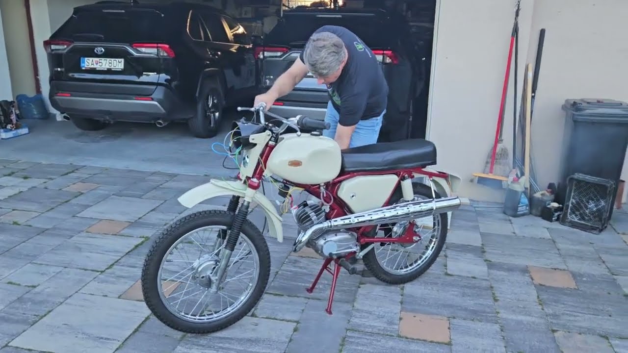 Jawa 90 Cross - prvý štart po renovácii