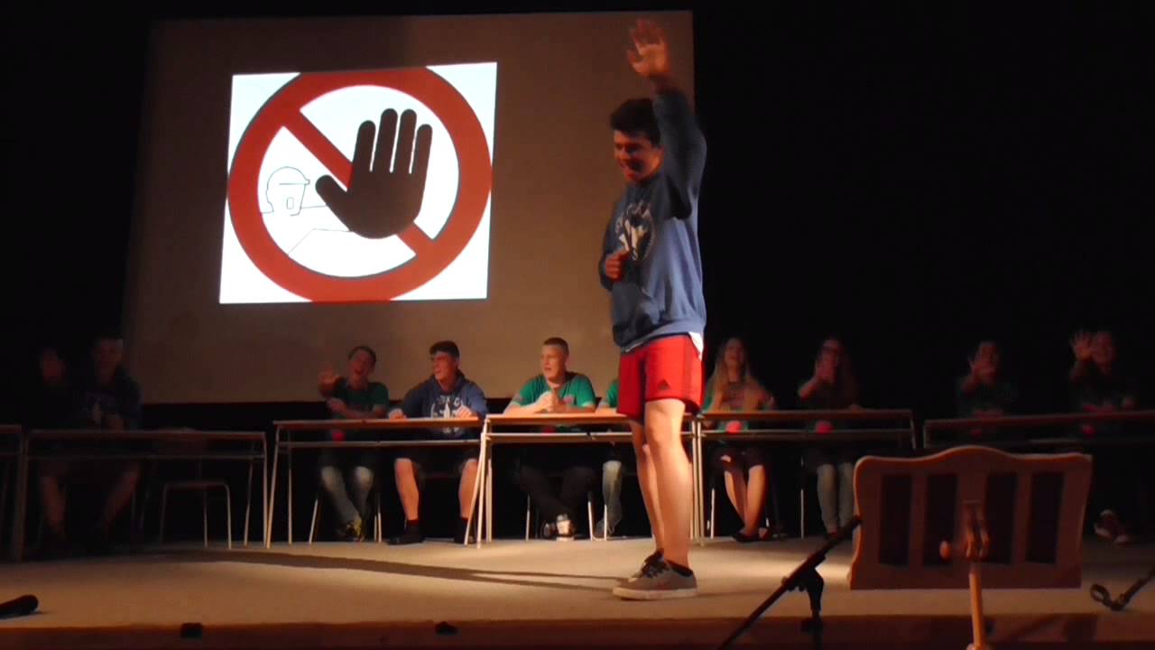 Školní hymna 9.tř. ZŠ Zdíkov 10.6.2015