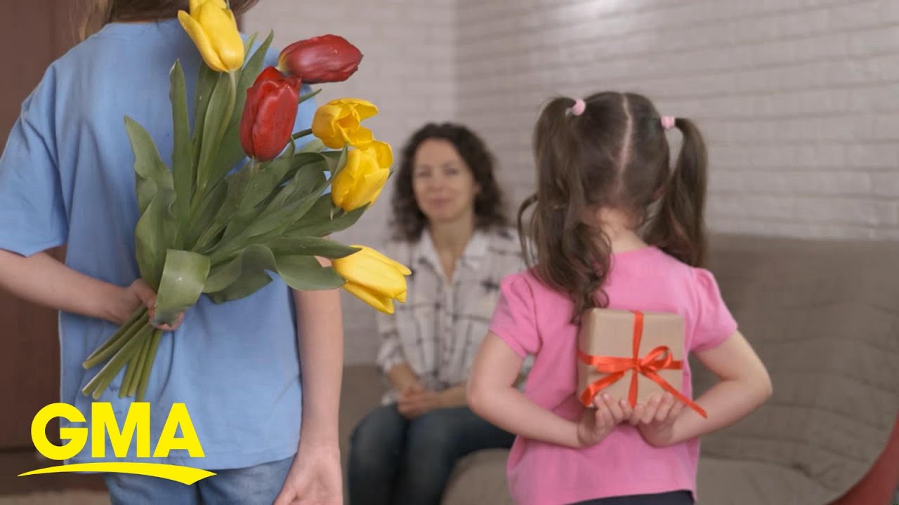 Last-minute shopping guide for mom
