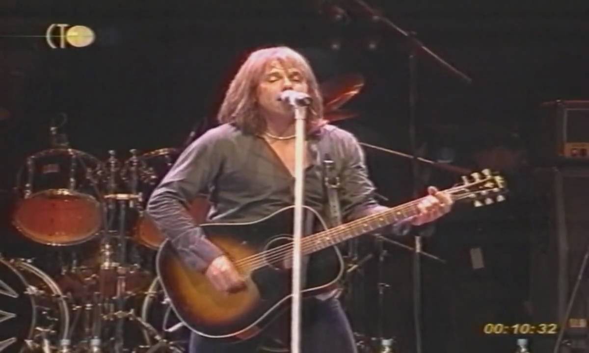 Europe - Carrie ( Live In Sn. Petersburg , Russia 2005 )