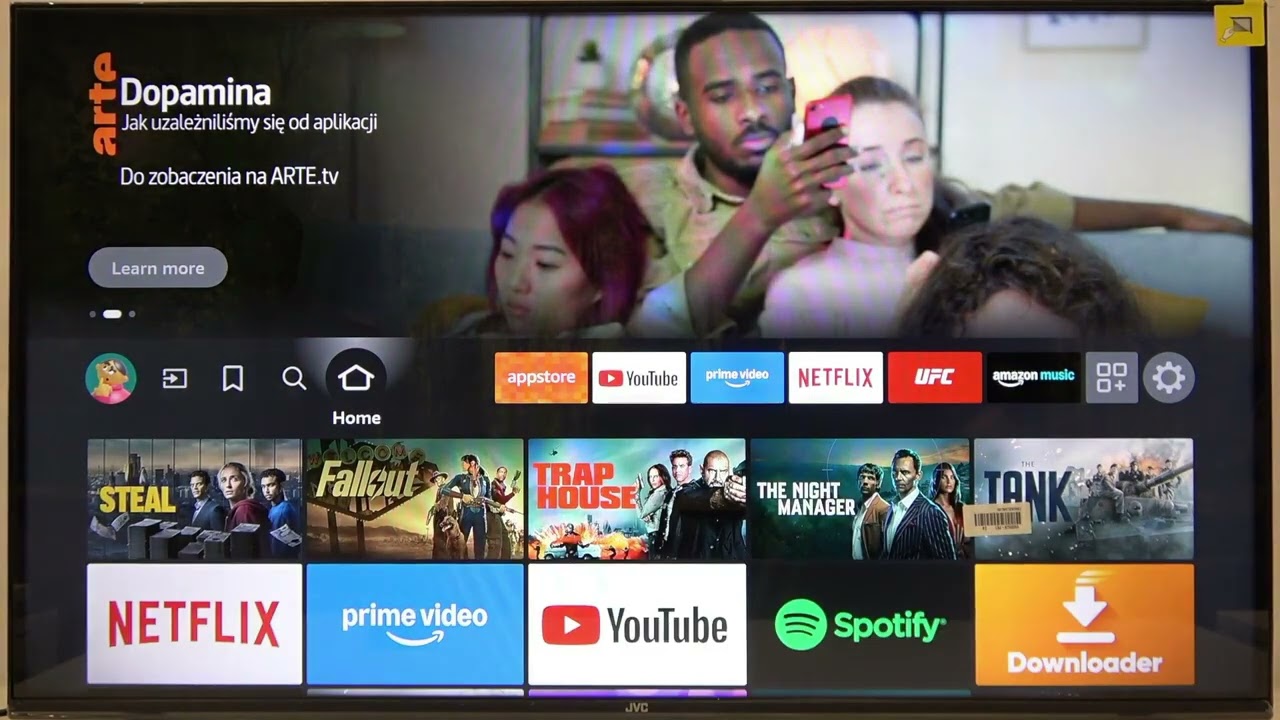 Wie nutze ich Sprachbefehle mit Alexa auf dem JVC Smart TV?