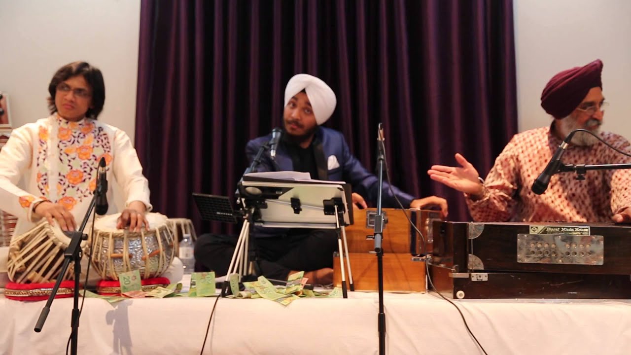 Devender Pal Singh singing Palkan De Boohe Khol De,Tabla Athar Hussain Khan,Harmonium Harjit Pabla