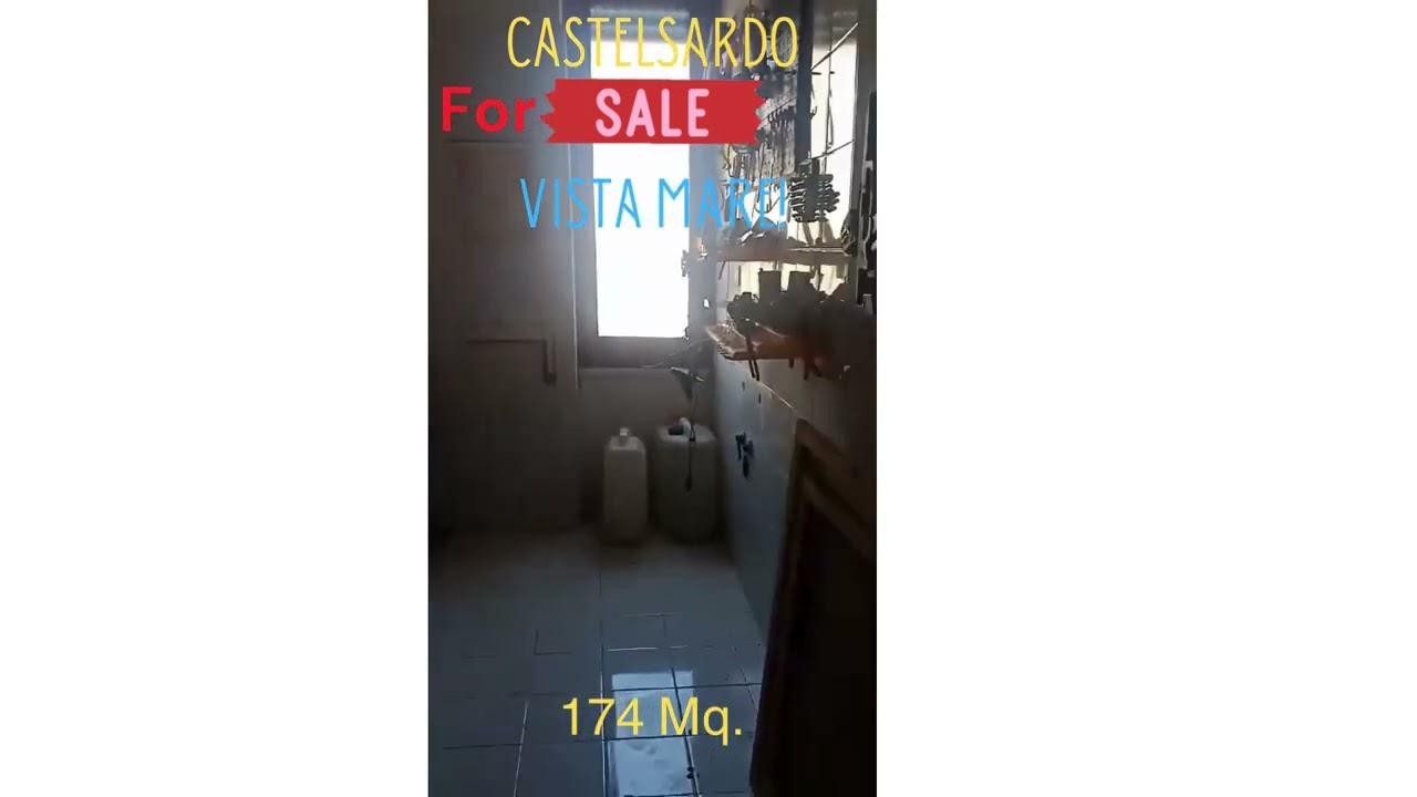 Casa vista mare in posizione centrale Castelsardo