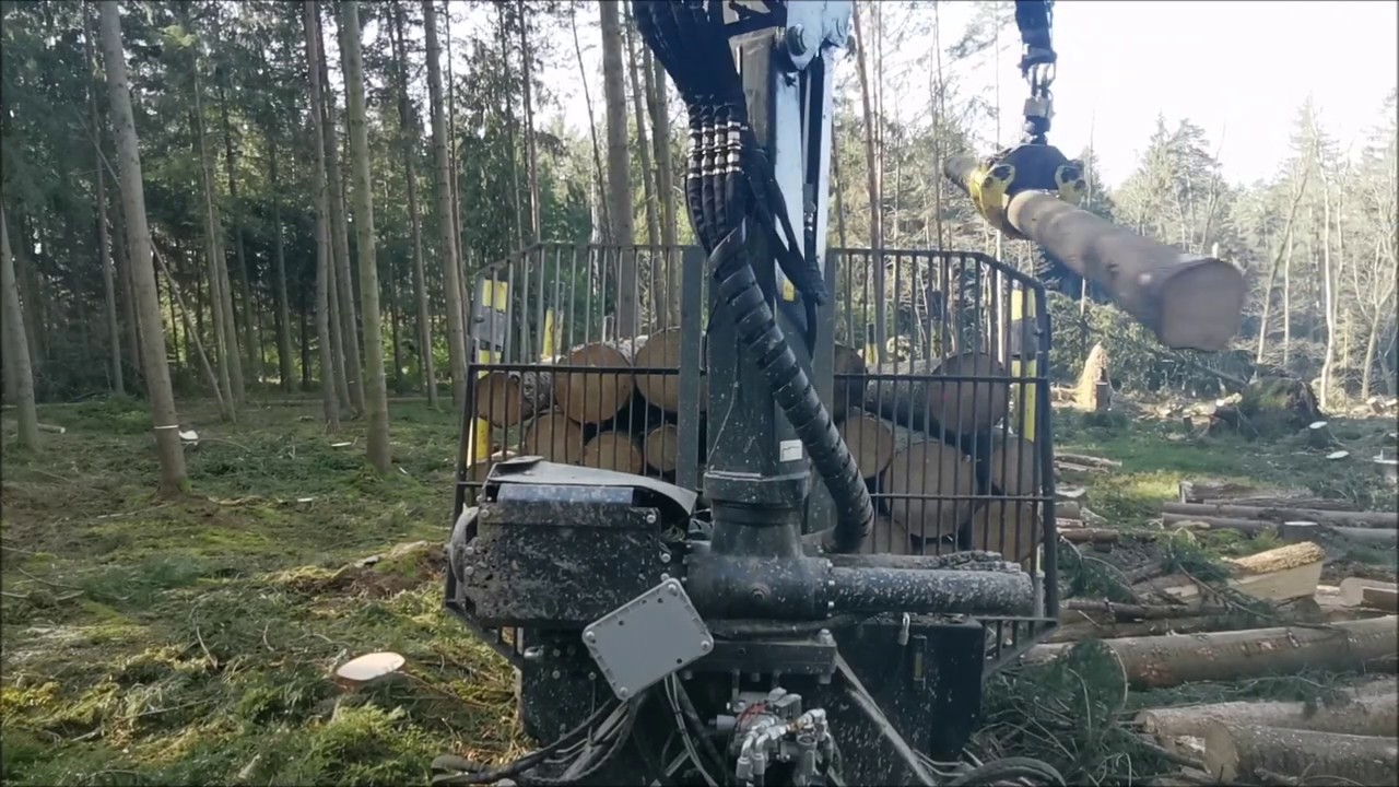 Palms 13U 7.86 Rückewagen+Renault Ares 836 RZ loading [Windwurf 2020]