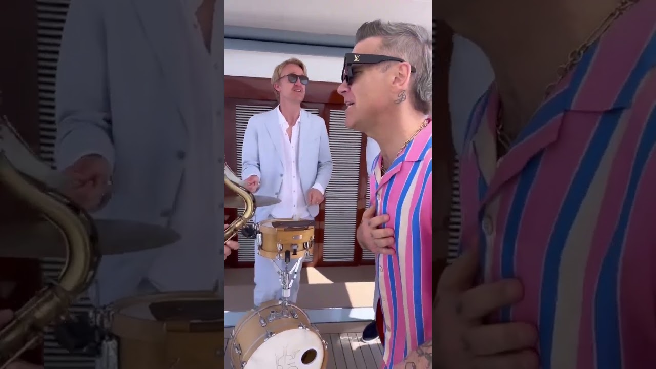 Robbie Williams Singing Jungle Book's I Wanna Be Like You  on a Luxury Boat in Saint Tropez
