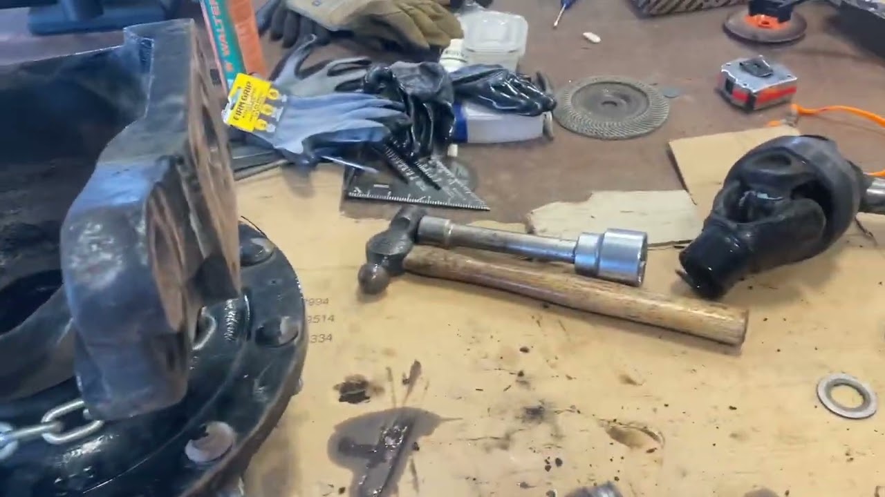 Ford New Holland TG210 front hub planetary seal replacement