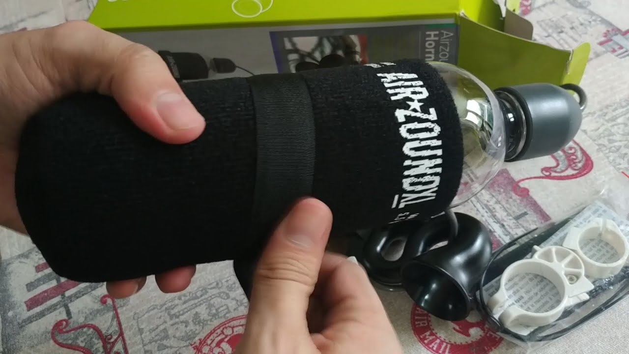 Unboxing: Delta AirZound Horn. Very loud bicycle horn!
