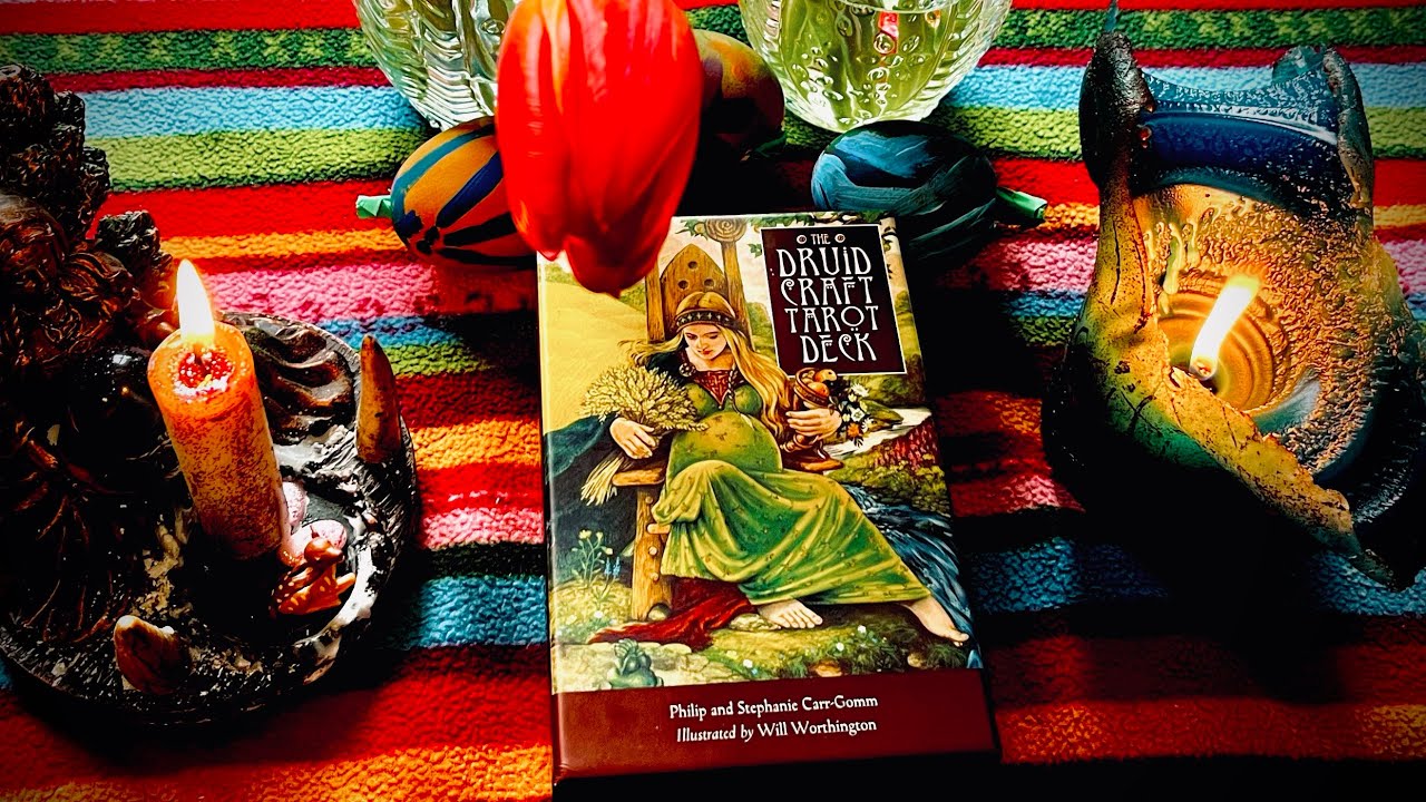 A Very Chatty Flip Through and Review of “The Druid Craft Tarot Deck”