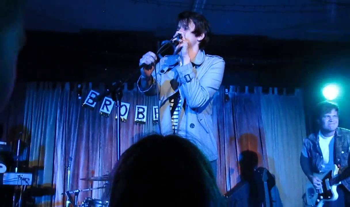 The Brobecks - 06 Die Alone Live