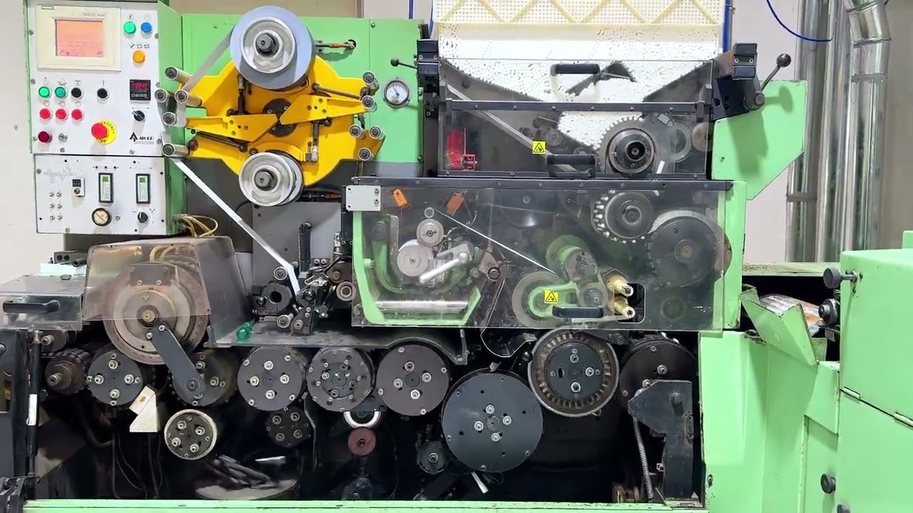 Cigarette Manufacturing Machine - Molins Mark 9