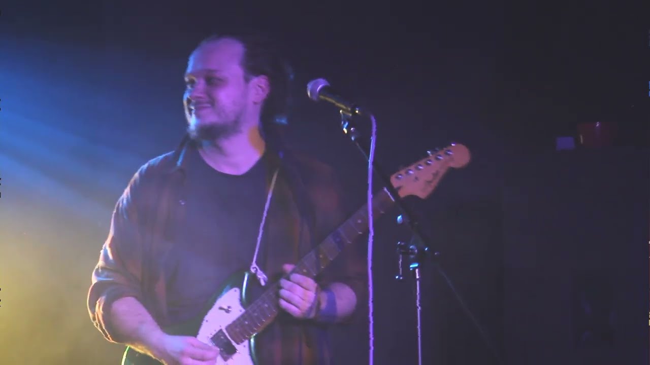 Wł&oacute;kno - Francis (Live at Fama, February 2024)