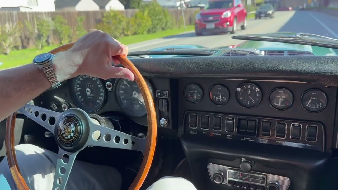1970 Jaguar Start Up and Drive