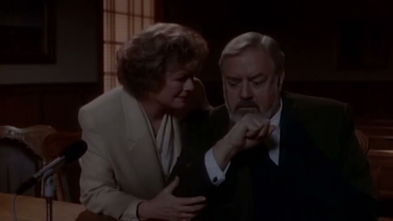 Perry Mason and Della Street