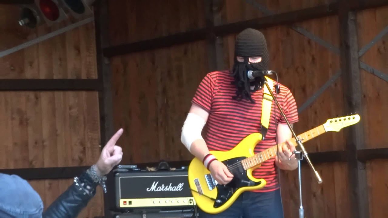 Gruppe 80 - live auf der Open Air Höhnie Party 2015 in Peine