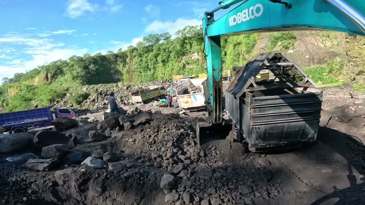 Sand mining part 910