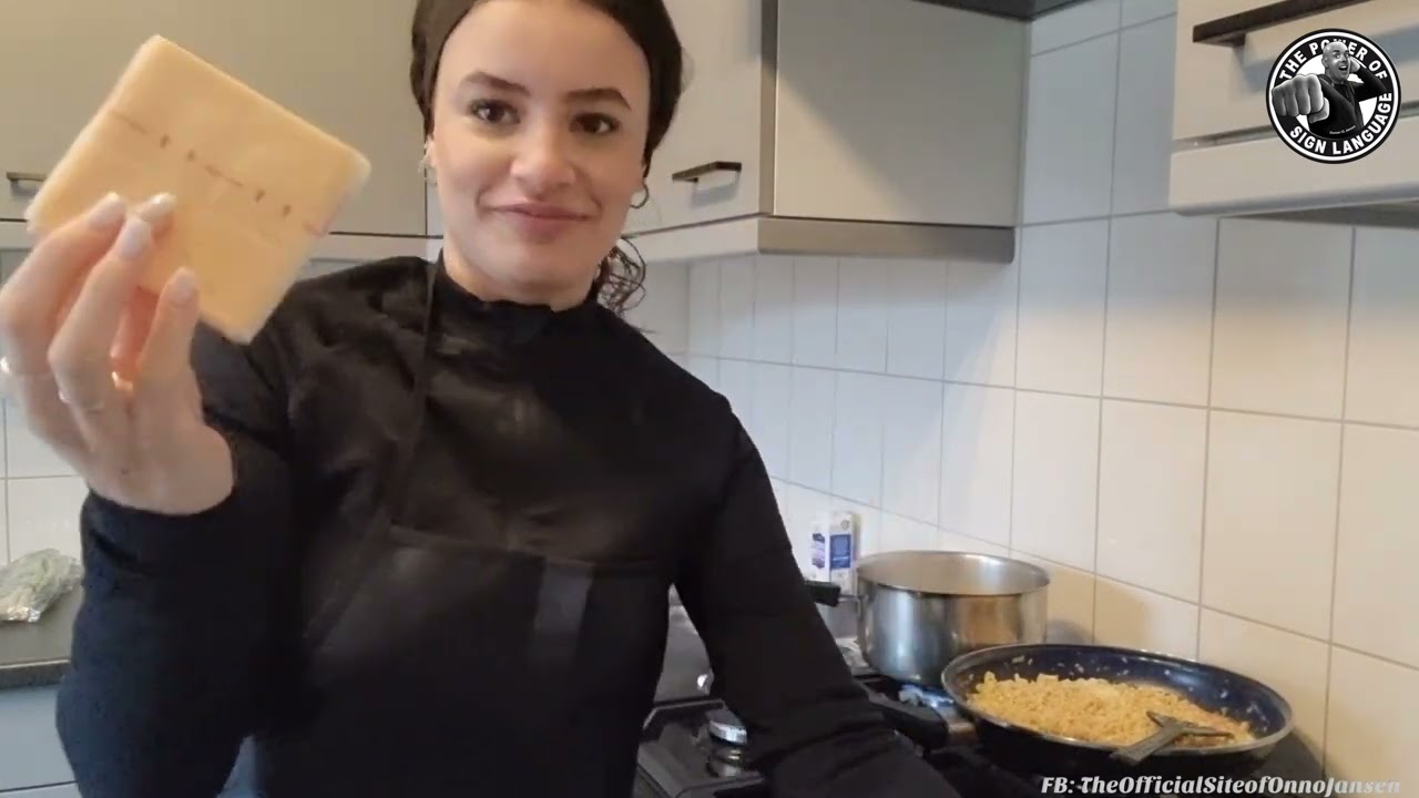 Chatting #0134: Let’s make cheesy noodles & dumplings with me!! 🤪😜😝😍