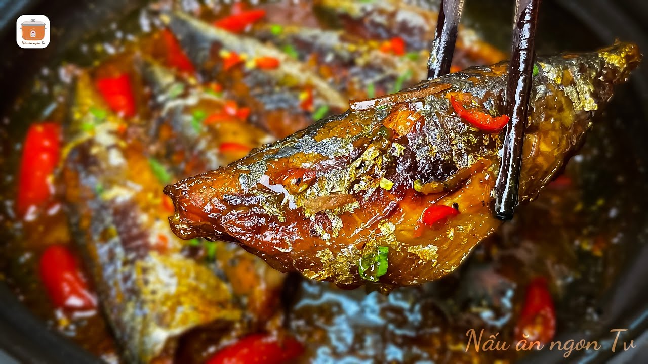 Cá Nục Kho Tộ – Sánh kẹo, đậm đà, tốn cơm lắm !