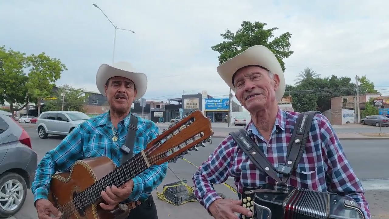 Prisionero De Tus Brazos - Los Dos Amigos (En Vivo)
