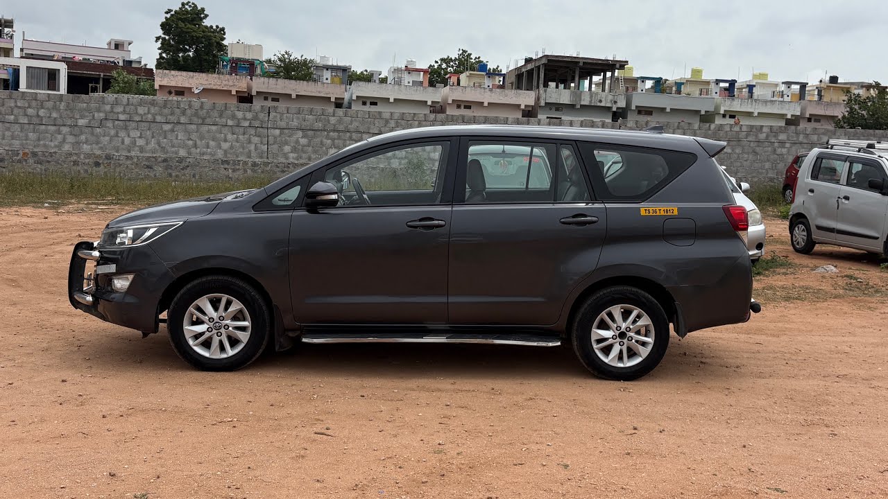 2017 Innova Crysta sale 9029496999