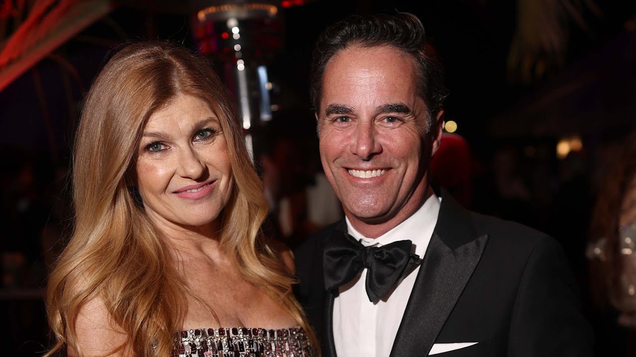 Connie Britton Is ENGAGED to David Windsor!