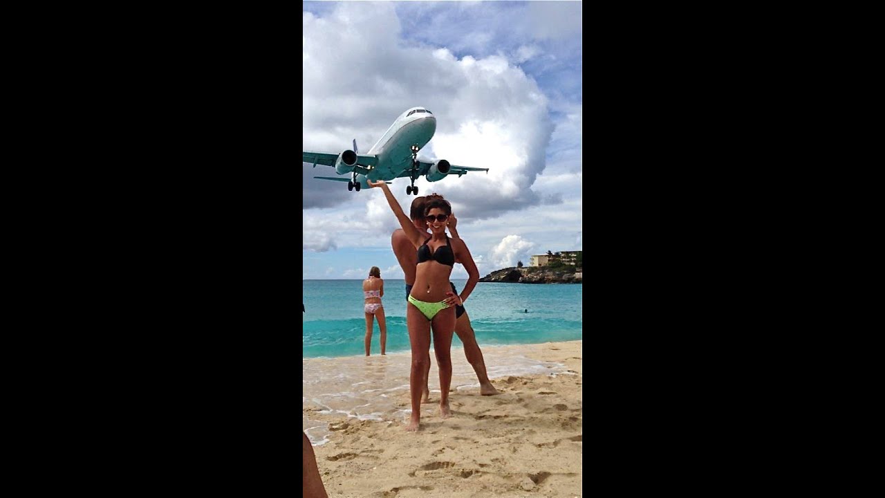 St. Maarten Airplane Landing Near The Beach