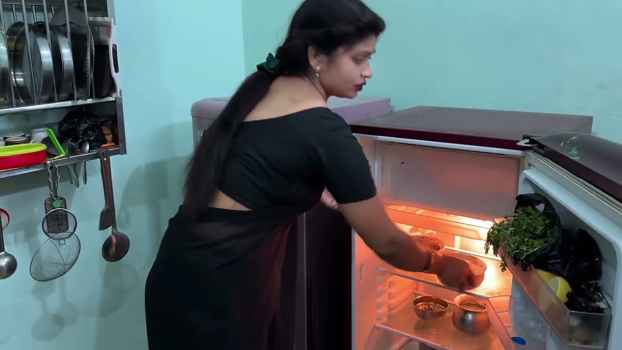 🌺My Fridge deep cleaning vlog / Black saree new cleaning vlog 