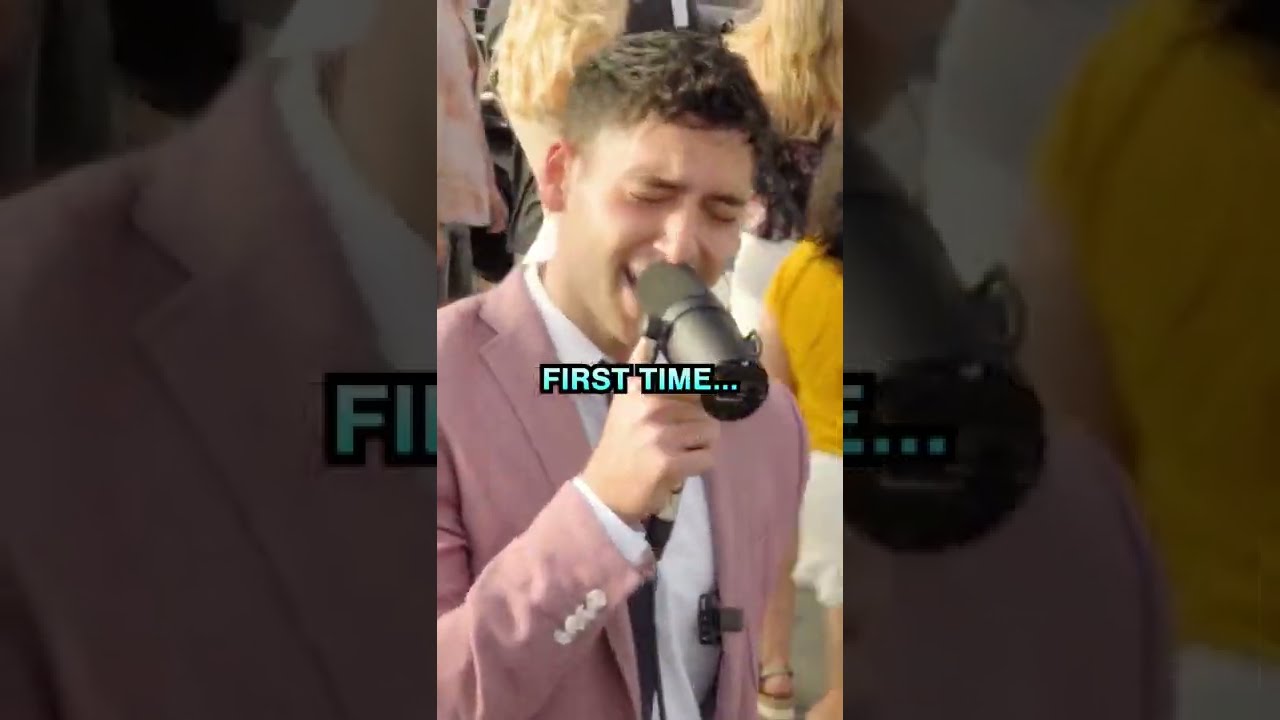 Pretending I Can't Sing In Public And Then Surprising Everyone😱 