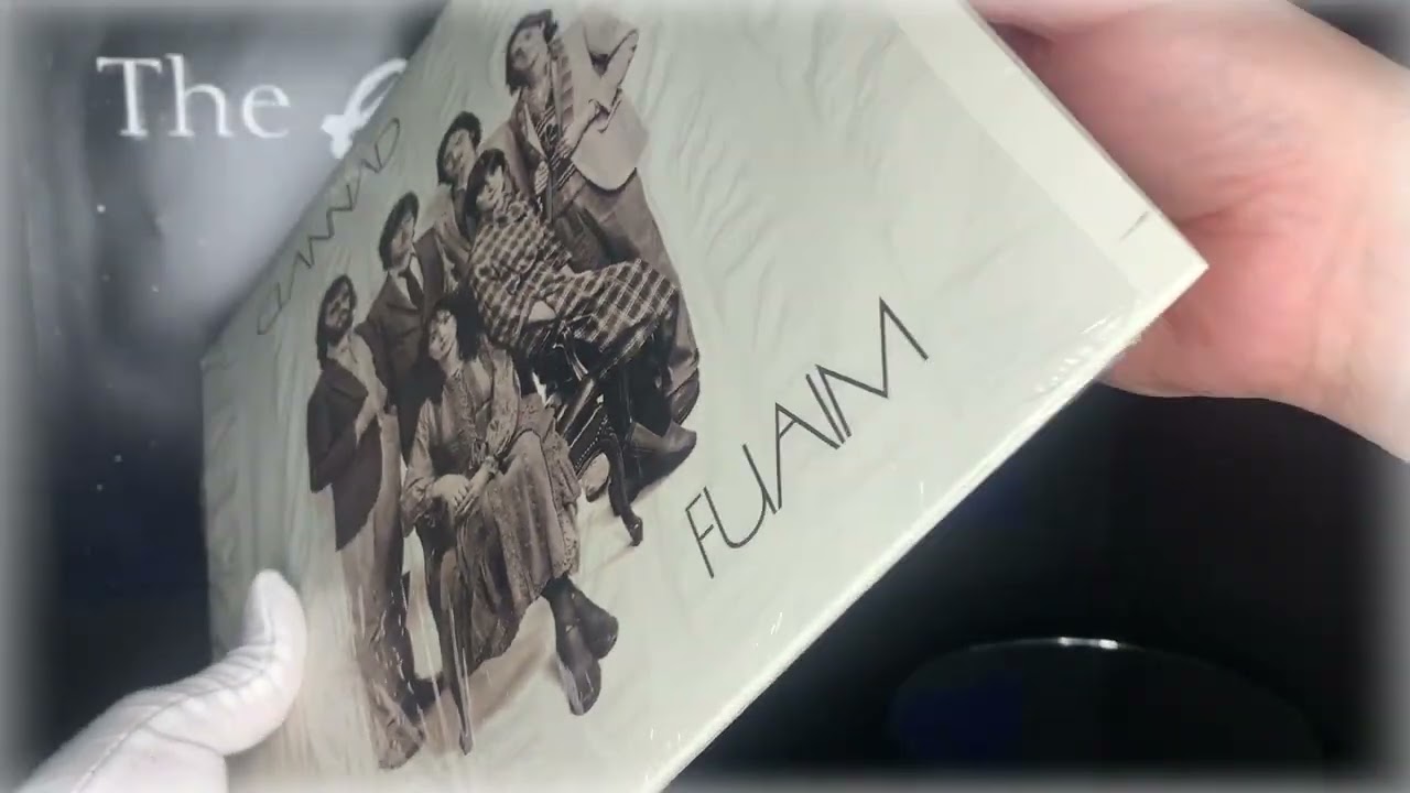 Enya "archive short 788" 2021 CLANNAD FUAIM Ft Enya RE-ISSUE white vinyl signed by Clannad IRELAND