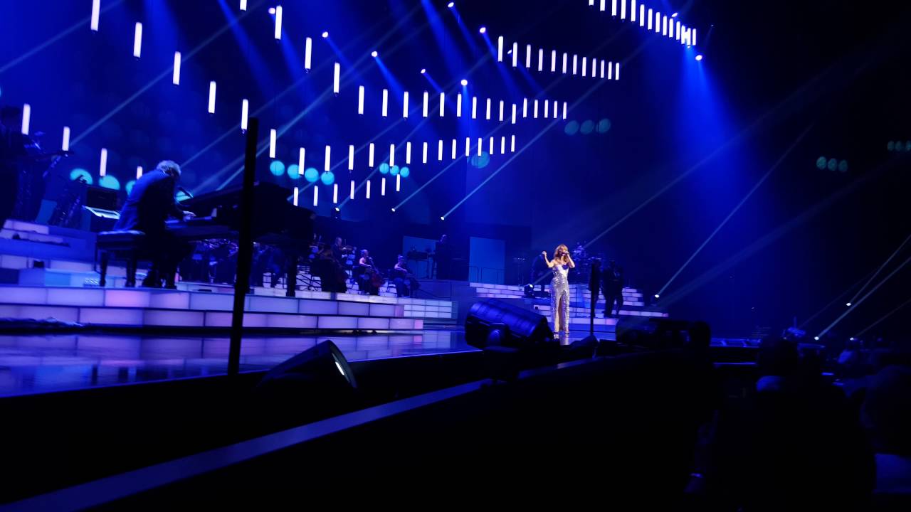 Celine Dion - The Show Must Go On (New Bis - pt.1) - Oct 4th 2016