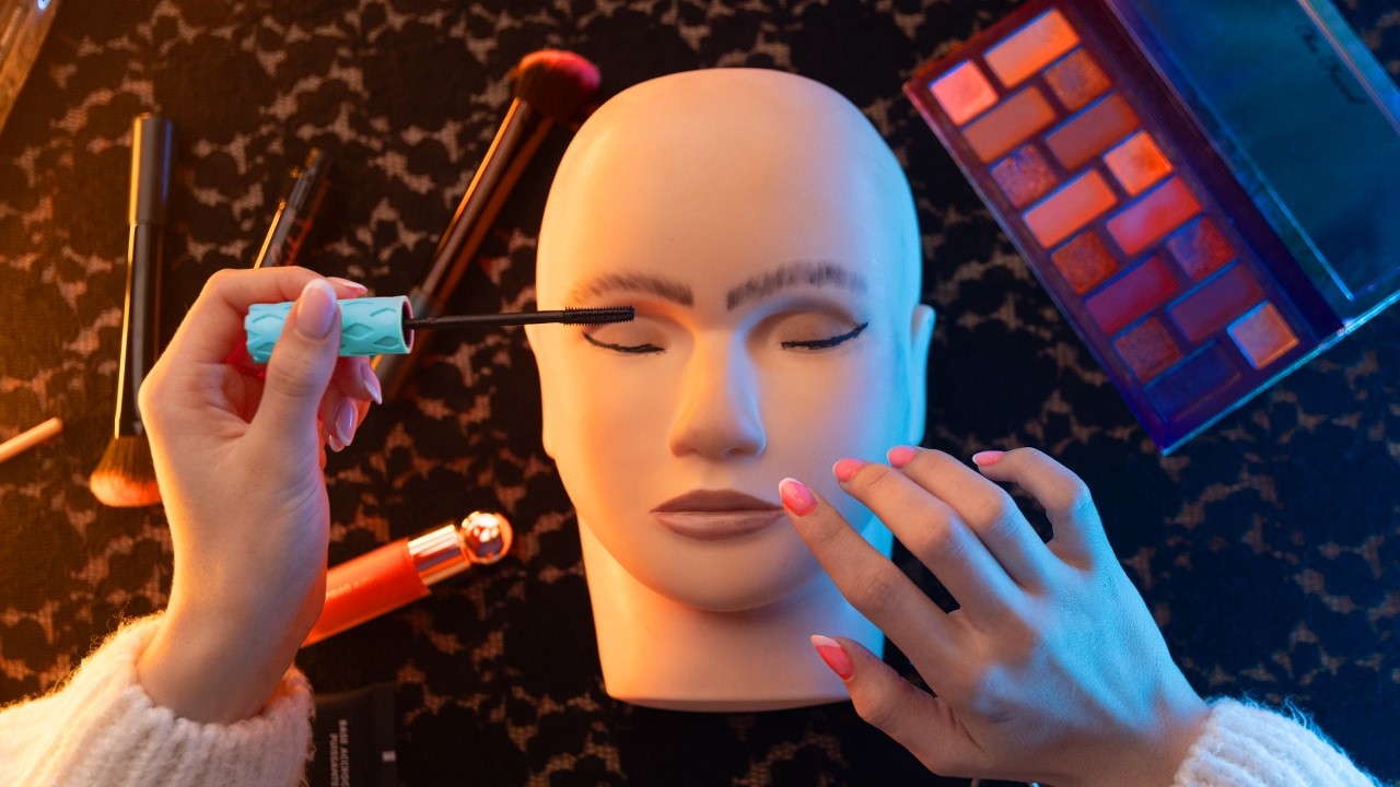 ASMR - Doing Make-Up On A Mannequin!