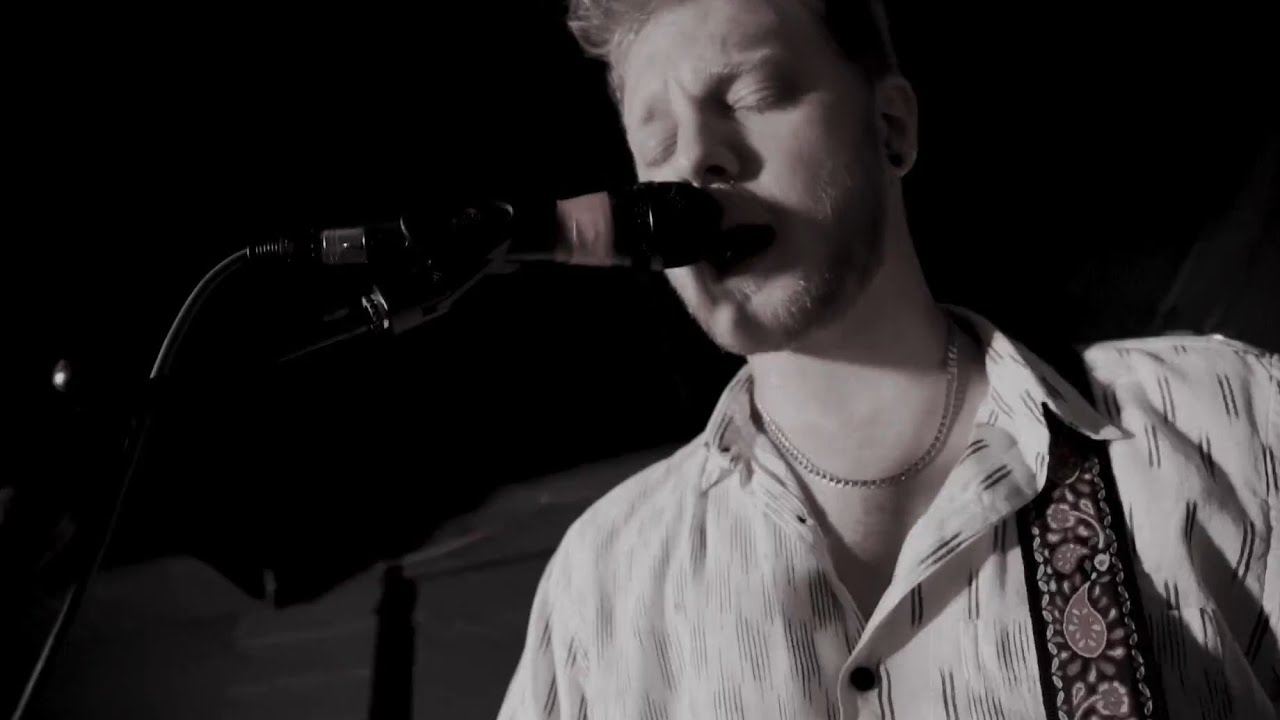 Fleer - Lay Me Down