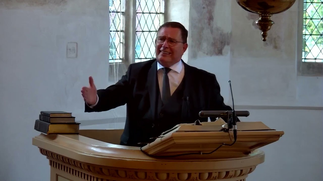 Vergeving van zonden is niet iets dat je later pas krijgt. Eerst levend gemaakt, dan wedergeboren.