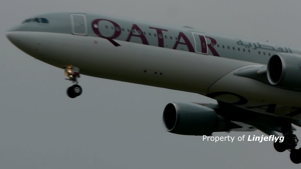 QATAR A330-302 A7-AEJ at Beijing Capital