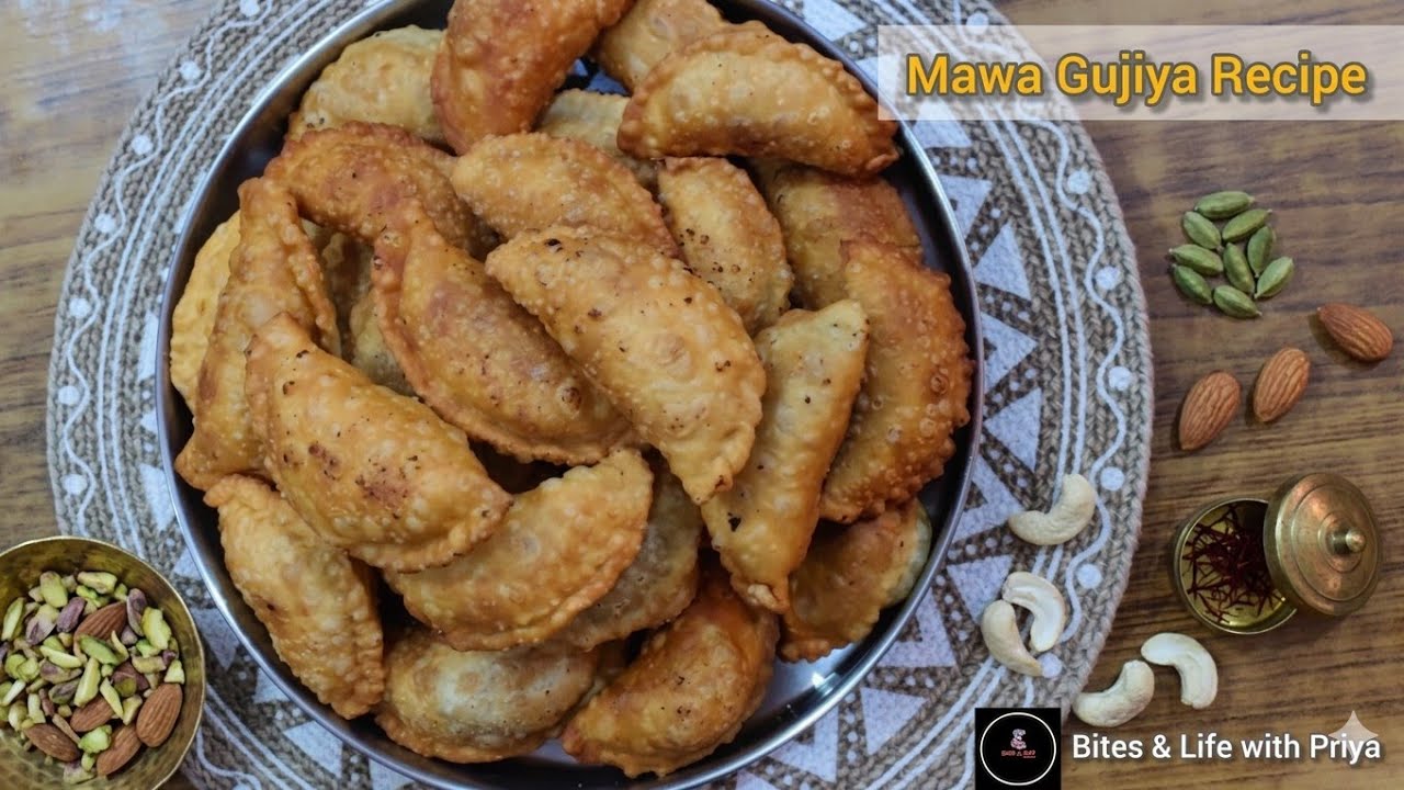 Holi special khasta Gujiya😍 Ghar par banaye bilkul halwai style! #food #gujiya #recipe #video #viral