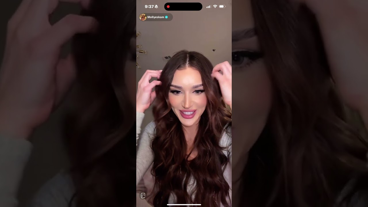 I LOVE MOLLY ESKAM SO PRETTY