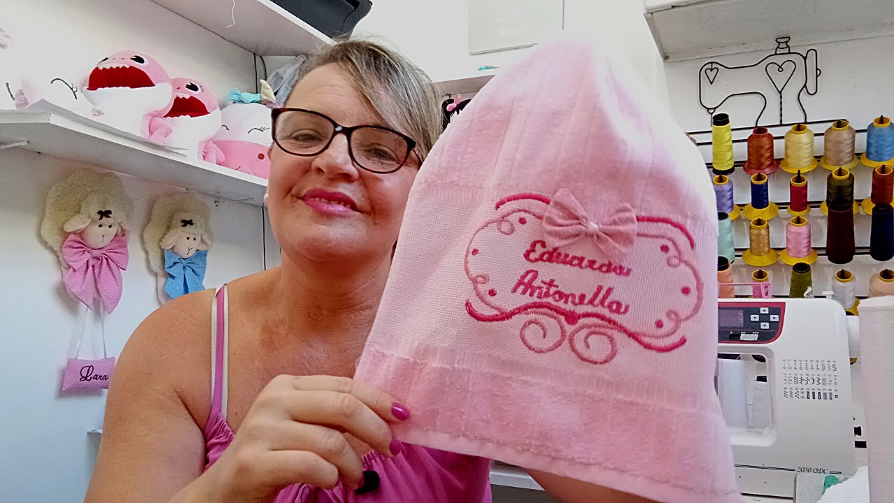 🎀TOALHA ESCOLAR BORDADA EM MAQUINA DOMÉSTICA