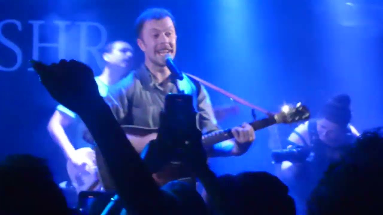 Kingfishr - Caroline (Live in Montréal)