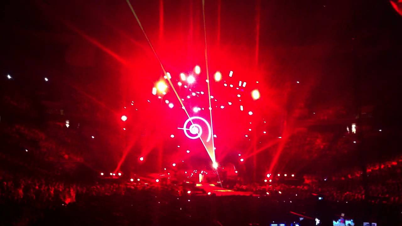 Coldplay - Clocks live @ Izod Center 2012-08-03