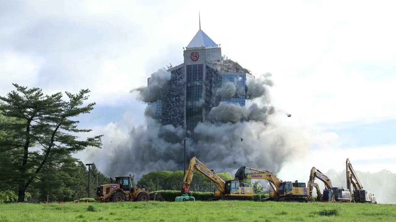 Mahwah Sheraton imploded in Bergen County, N.J.