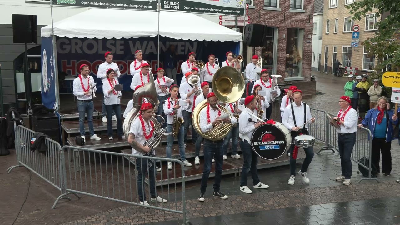 De Klankentappers   Uden  Dweilorkestendag Groenlo Markt 29  mei 2025 Gld NL