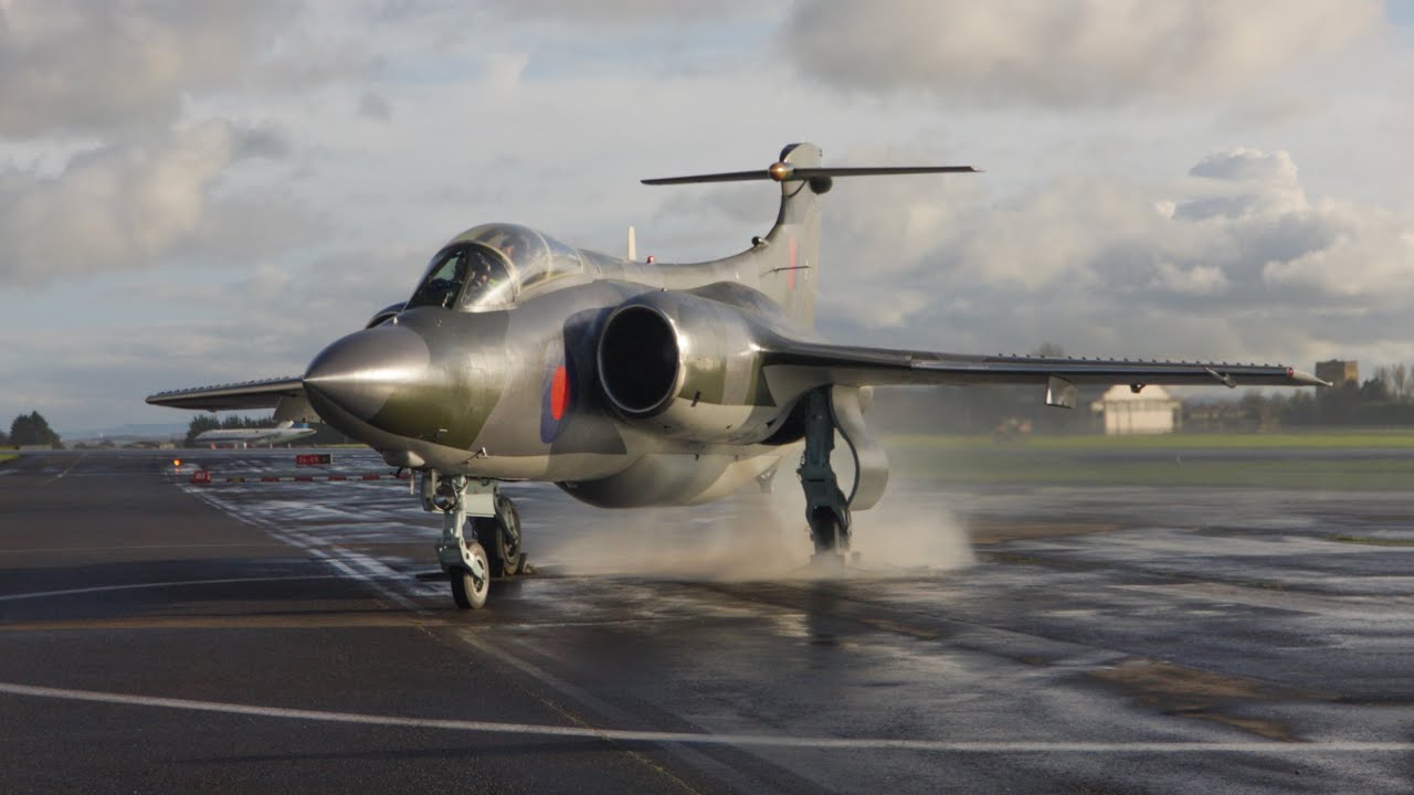 XW544 - Blackburn Buccaneer S.2B Engine Run