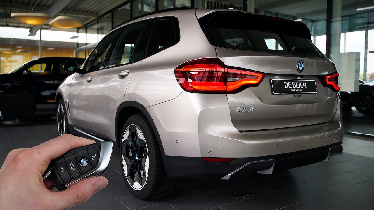 2021 BMW iX3 (286hp) - Visual Review!