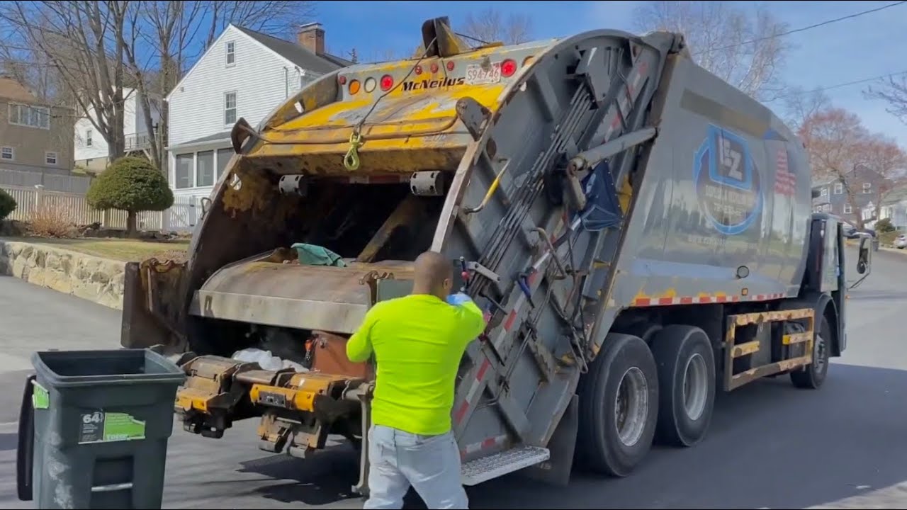 EZ Disposal McNeilus XC Rear Loader in Waltham