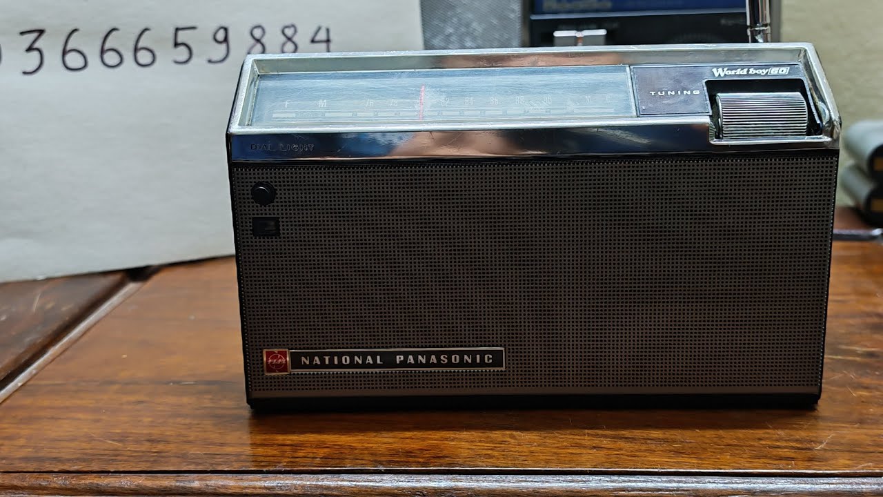 Radio National RF 670 made in Japan 1968 
