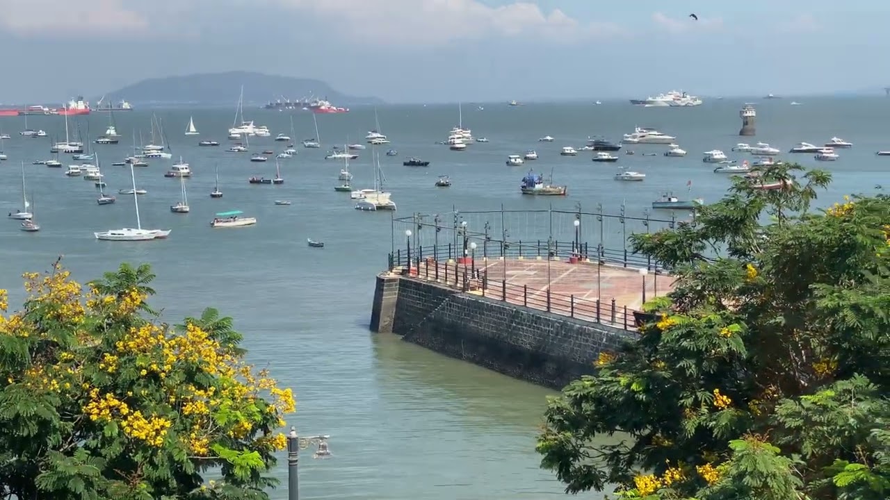 Sea Facing Room at Hotel 🏨 Harbour View Colaba Mumbai. #hotelharbourview #hotelmumbai #seafacing