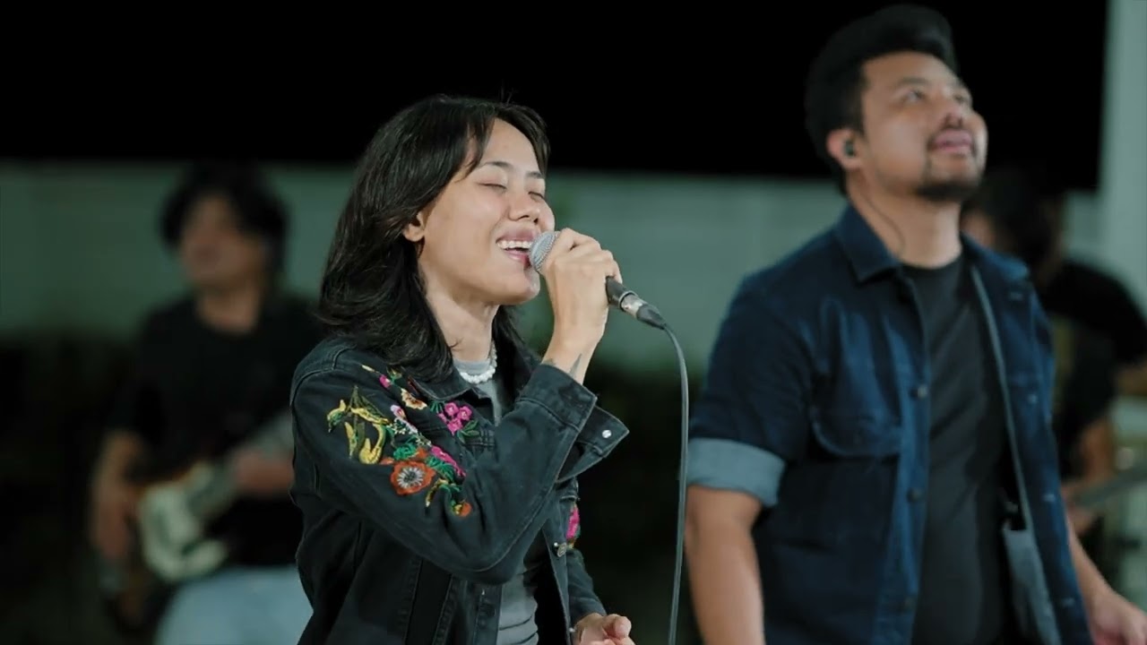 ขอแล้วไม่แต่ง - คณะมีซอ Ft.เกมส์ สุจิตรา【LIVE SESSION 】ต้นฉบับ : ฮันนี่ ศรีอีสาน