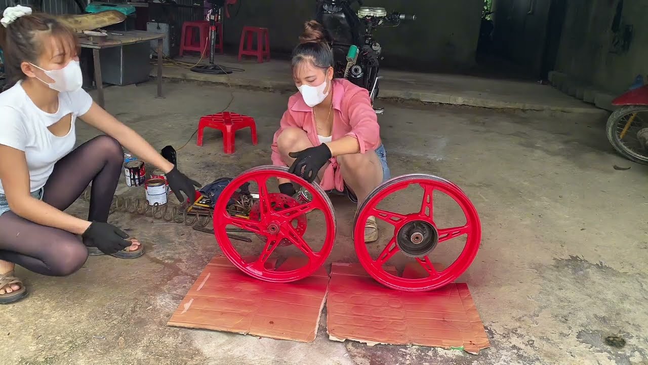 Super Repair Girl: Changed clothes, refurbished a motorbike that fell into 💧 water