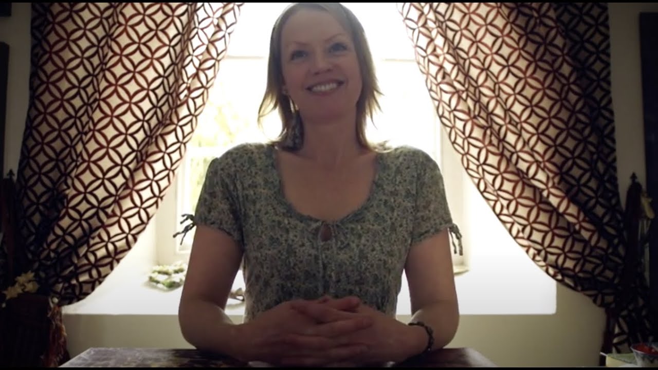 An introduction to early artwork by Stephanie Kirkham / Sandercock - 2015 Artist Video